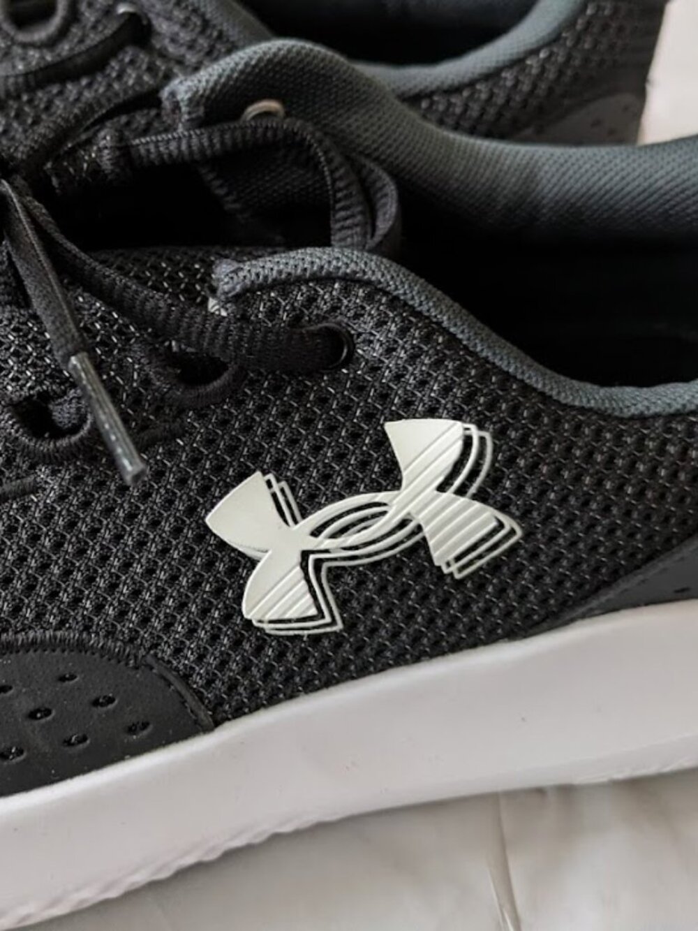 Under Armour Charged Surge - Women's Size 8